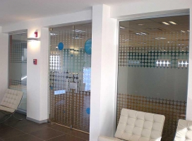 11-decoracion sobre vidrio con vinilo esmerilado