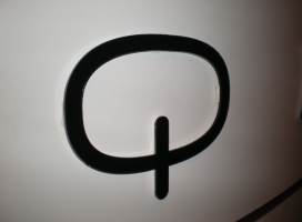 56-logo corporeo en acrilico impreso full color por el dorso