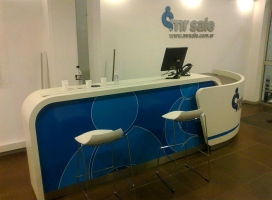 29-logo coporeo en polyfam