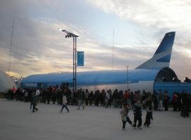 45-decoracion vinilo impreso stand aerolineas